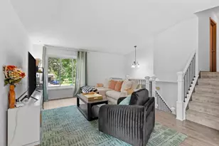 14258 Towers Ln, Eden Prairie, MN 55347 - Photo 9