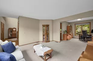 10324 170th St W, Lakeville, MN 55044 - Photo 13