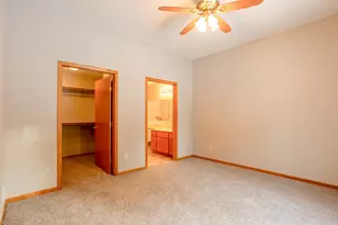 8537 Telford Ln, Brooklyn Park, MN 55443 - Photo 21