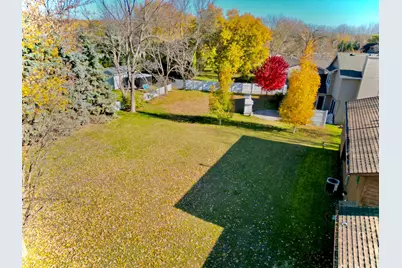 1012 Crystal Lake Road E, Burnsville, MN 55306 - Photo 37