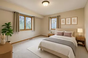 1012 Crystal Lake Rd E, Burnsville, MN 55306 - Photo 21