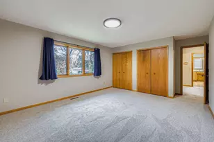 1012 Crystal Lake Rd E, Burnsville, MN 55306 - Photo 17