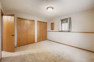 1012 Crystal Lake Rd E, Burnsville, MN 55306 - Photo 31