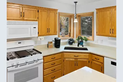 13605 Dan Patch Lane, Savage, MN 55378 - Photo 19