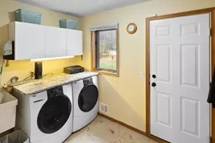 13605 Dan Patch Ln, Savage, MN 55378 - Photo 39