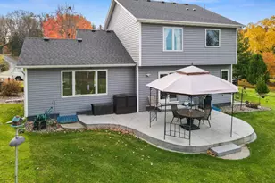 13605 Dan Patch Ln, Savage, MN 55378 - Photo 5