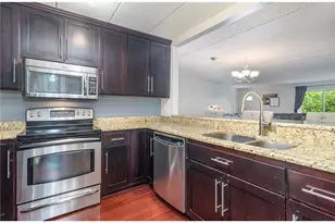 3320 Louisiana Ave S, Saint Louis Park, MN 55426 - Photo 13