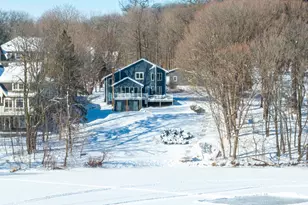 630 Carver Beach Rd, Chanhassen, MN 55317 - Photo 7