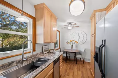 2221 Highland Place, Columbia Heights, MN 55421 - Photo 5