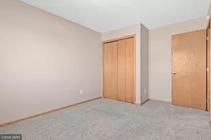 7813 Hemingway Ave S, Cottage Grove, MN 55016 - Photo 27