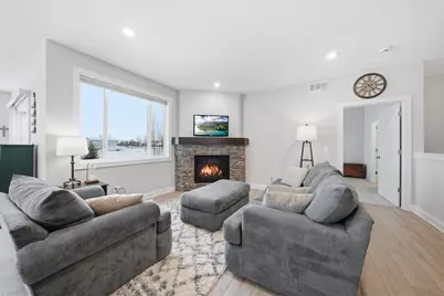 1310 Rose Street, New Richmond, WI 54017 - Photo 7