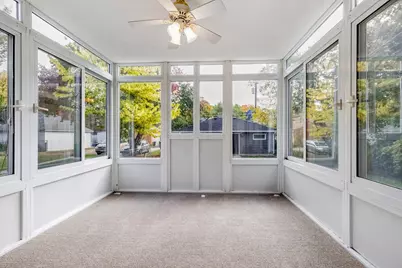 2015 Taylor Street NE, Minneapolis, MN 55418 - Photo 17