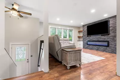 540 4th Street E, Wanamingo, MN 55983 - Photo 5