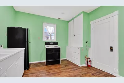 503 11th Street E, Menomonie, WI 54751 - Photo 9