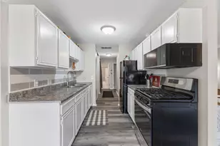 4812 Grenwich Way N, Oakdale, MN 55128 - Photo 13