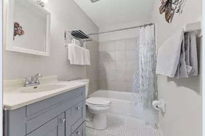 4812 Grenwich Way N, Oakdale, MN 55128 - Photo 17