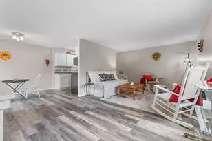 4812 Grenwich Way N, Oakdale, MN 55128 - Photo 1