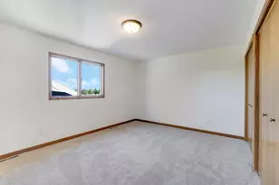 105 N Circle Dr, Montgomery, MN 56069 - Photo 33