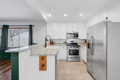 3424 Wilshire Place NE, Minneapolis, MN 55418 - Photo 17