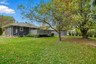 255 County Rd C2 W, Roseville, MN 55113 - Photo 5