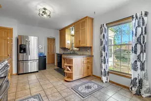 775 Wheelock Parkway E, Saint Paul, MN 55106 - Photo 7