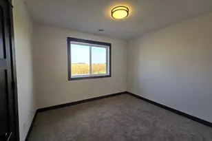 812 Pondview Dr, Arlington, MN 55307 - Photo 11