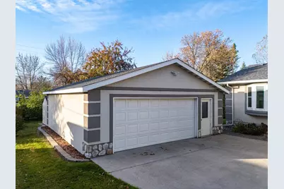 416 Crescent Avenue, Crookston, MN 56716 - Photo 11