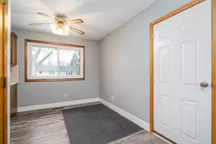 416 Crescent Ave, Crookston, MN 56716 - Photo 27