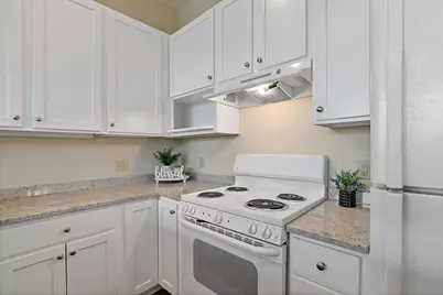 301 7th Street W #2204, Northfield, MN 55057 - Photo 11