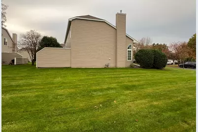 7298 Lea Court N, Lino Lakes, MN 55014 - Photo 3