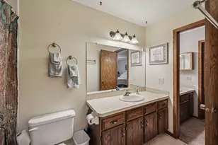 3806 Brookdale Cir N, Brooklyn Park, MN 55443 - Photo 21