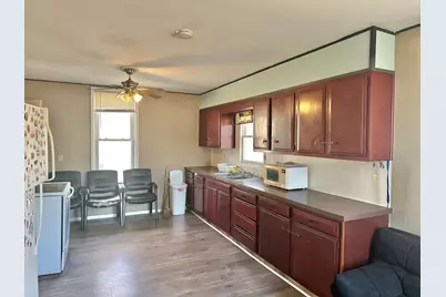 821 Madison Avenue, Albert Lea, MN 56007 - Photo 5