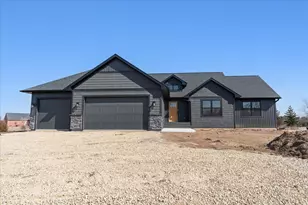 1240 195th Ave, New Richmond, WI 54017 - Photo 1