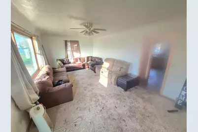 103 E Chandler Street, Arlington, MN 55307 - Photo 3