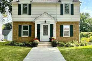 115 S High St, Marshall, MN 56258 - Photo 1