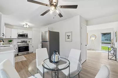 3101 McKnight Road N, Maplewood, MN 55109 - Photo 5