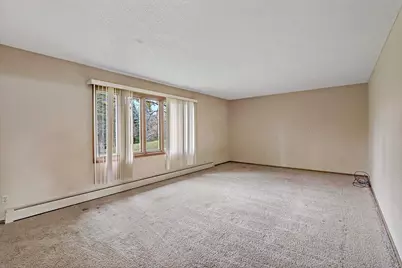 13940 64th Avenue N, Maple Grove, MN 55311 - Photo 9