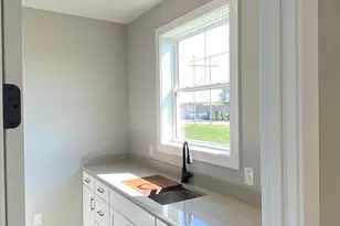 6525 Timber Arch Dr, Chaska, MN 55318 - Photo 5