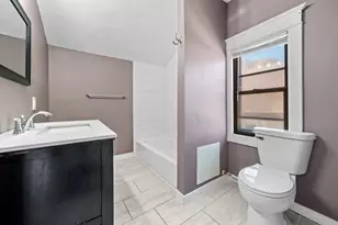 1048 Marshall Ave, Saint Paul, MN 55104 - Photo 35