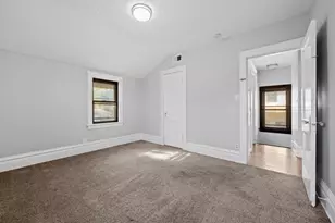 1048 Marshall Ave, Saint Paul, MN 55104 - Photo 23