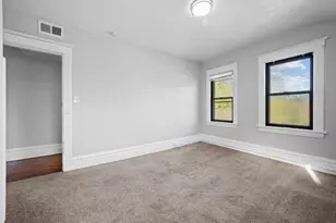 1048 Marshall Ave, Saint Paul, MN 55104 - Photo 27