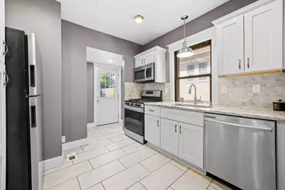 1048 Marshall Avenue, Saint Paul, MN 55104 - Photo 17