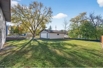 1377 Clarence Street, Saint Paul, MN 55106 - Photo 25