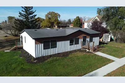 123 8th Street N, Breckenridge, MN 56520 - Photo 1