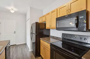 2803 E 38th St, Minneapolis, MN 55406 - Photo 15