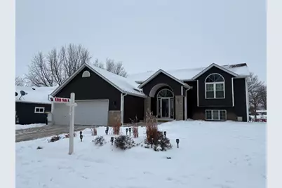 300 7th Street SW, Plainview, MN 55964 - Photo 1