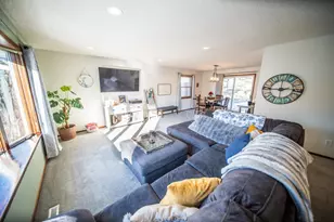 557 Northern Heights Dr NE, Rochester, MN 55906 - Photo 5