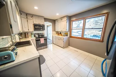 557 Northern Heights Drive NE, Rochester, MN 55906 - Photo 11