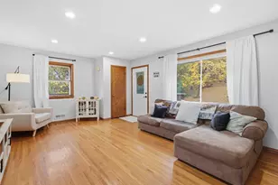 422 Mill St E, Cannon Falls, MN 55009 - Photo 11