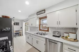 422 Mill St E, Cannon Falls, MN 55009 - Photo 21